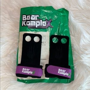 NEW Bear Komex crossfit grips XS